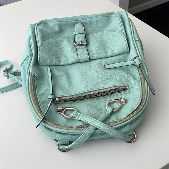 Baby blue Madden Girl backpack, gently used condition - Picture 4 of 6